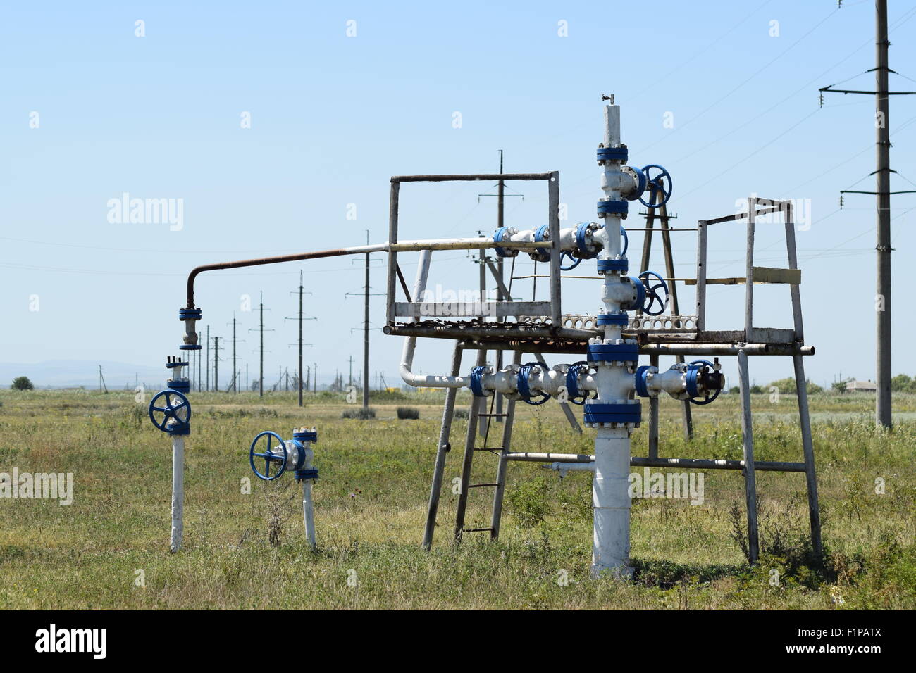 Oil well. The equipment and technologies on oil fields Stock Photo Alamy