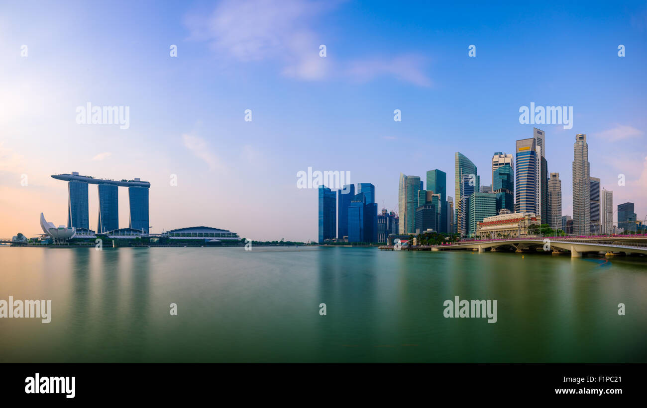 Singapore skyline view marina bay hi-res stock photography and images ...