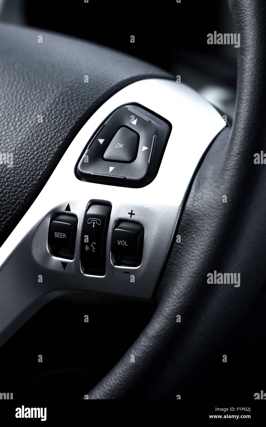 Car Steering Wheel Call Button, Volume Buttons and Multimedia Buttons