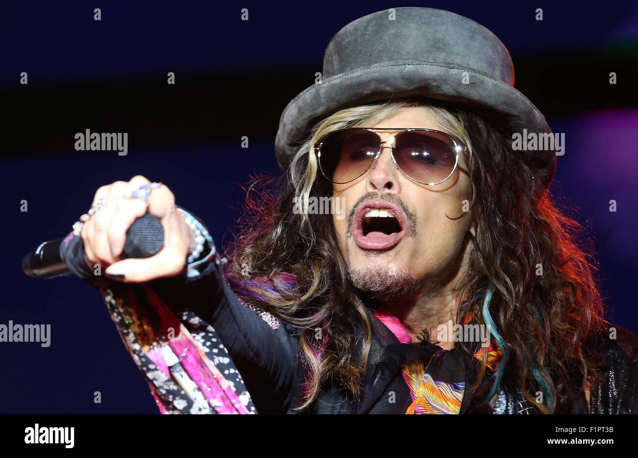 Lead Singer Of Aerosmith High Resolution Stock Photography and Images
