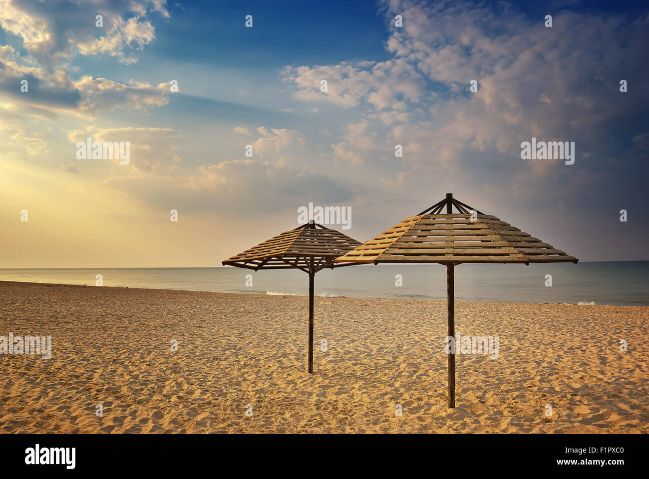 Empty beach. No one on the beach Stock Photo - Alamy