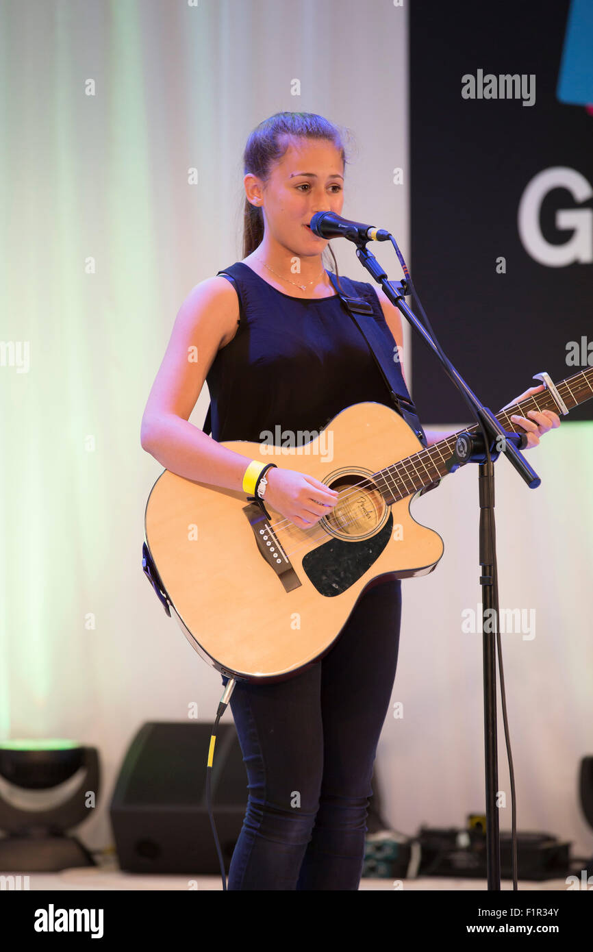 Stratford, UK. 6th September, 2015.Tali Shear plays at the Gigs Grand Final, the UK's biggest street music competition, which is organised by the Mayor of London, takes place in Westfield Stratford city shopping centre Credit:  Keith Larby/Alamy Live News Stock Photo