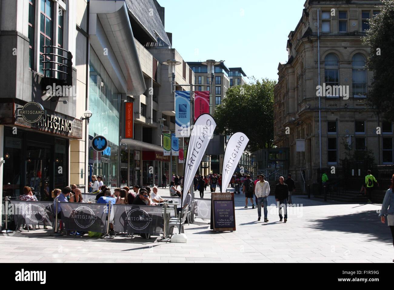 Cardiff weather hires stock photography and images Alamy