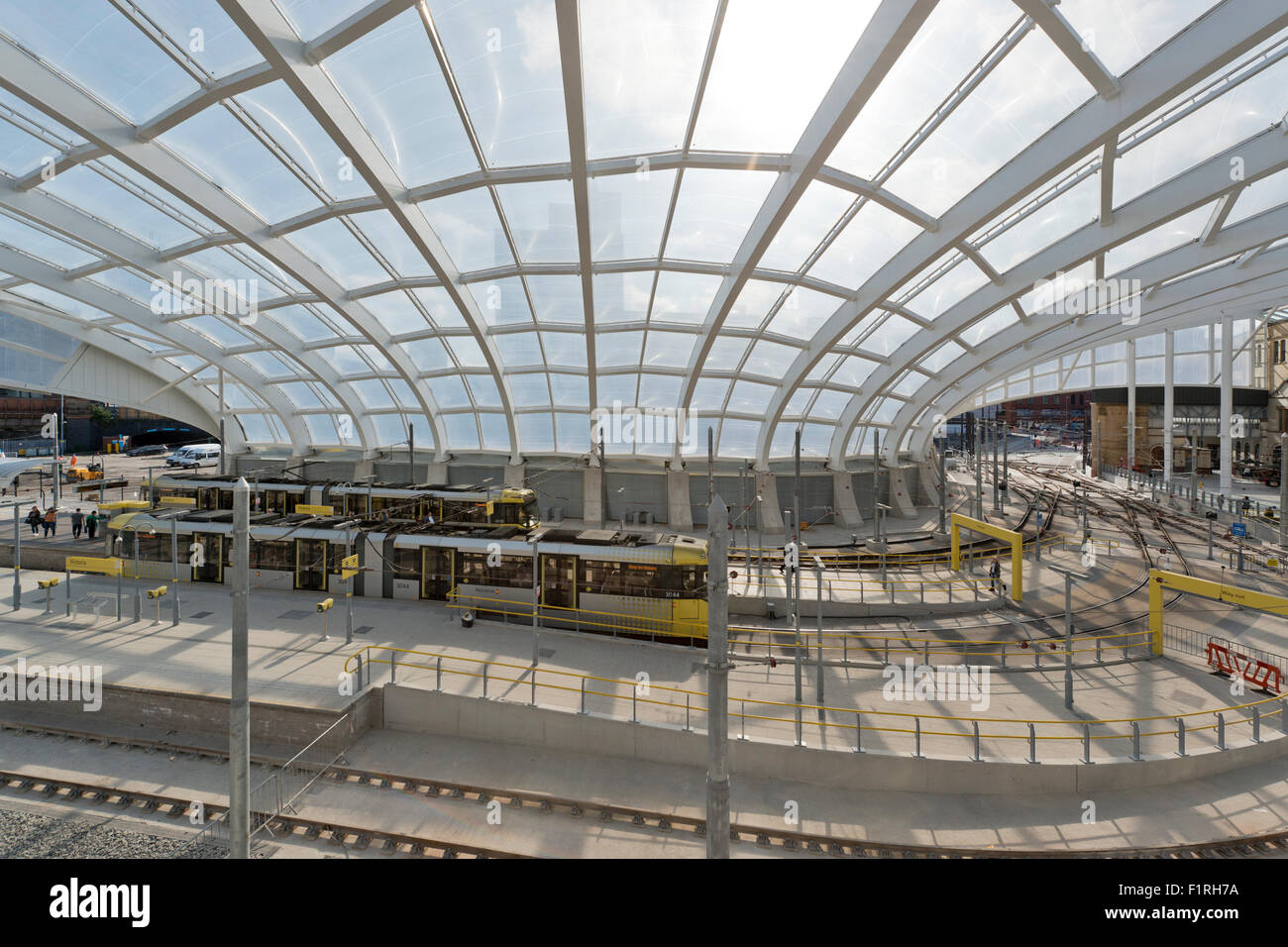 The inside area of the refurbished Victoria Station in Manchester, featuring the Metrolink LRT stop Stock Photo