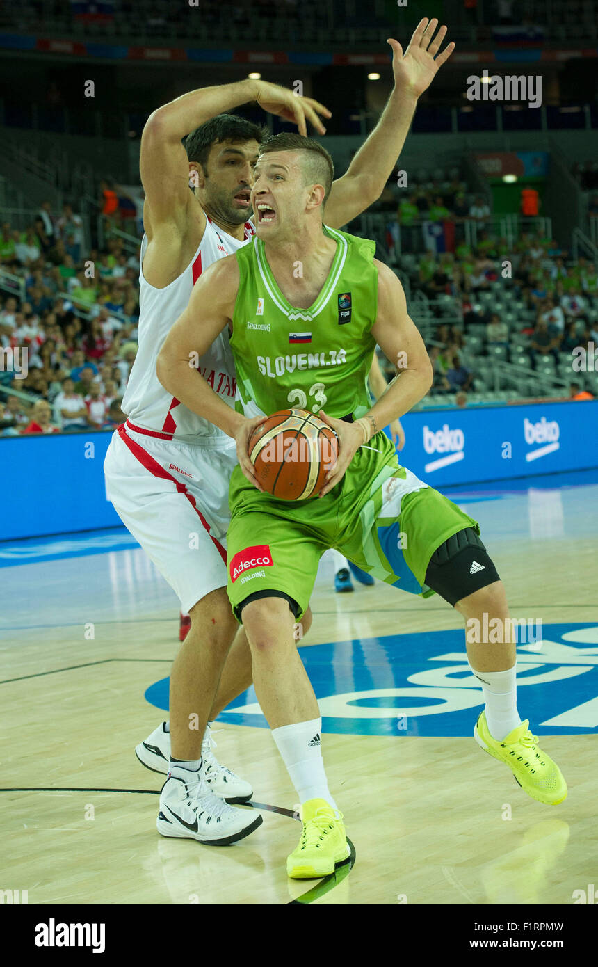 Zagreb, Croatia. 6th Sep, 2015. Alen Omic (R) of Slovenia vies with Tornike Shengelia of Georgia during the EuroBasket 2015 Group C match at Arena Zagreb in Zagreb, capital of Croatia, Sept. 6, 2015. Slovenia won 79-68. Credit:  Miso Lisanin/Xinhua/Alamy Live News Stock Photo