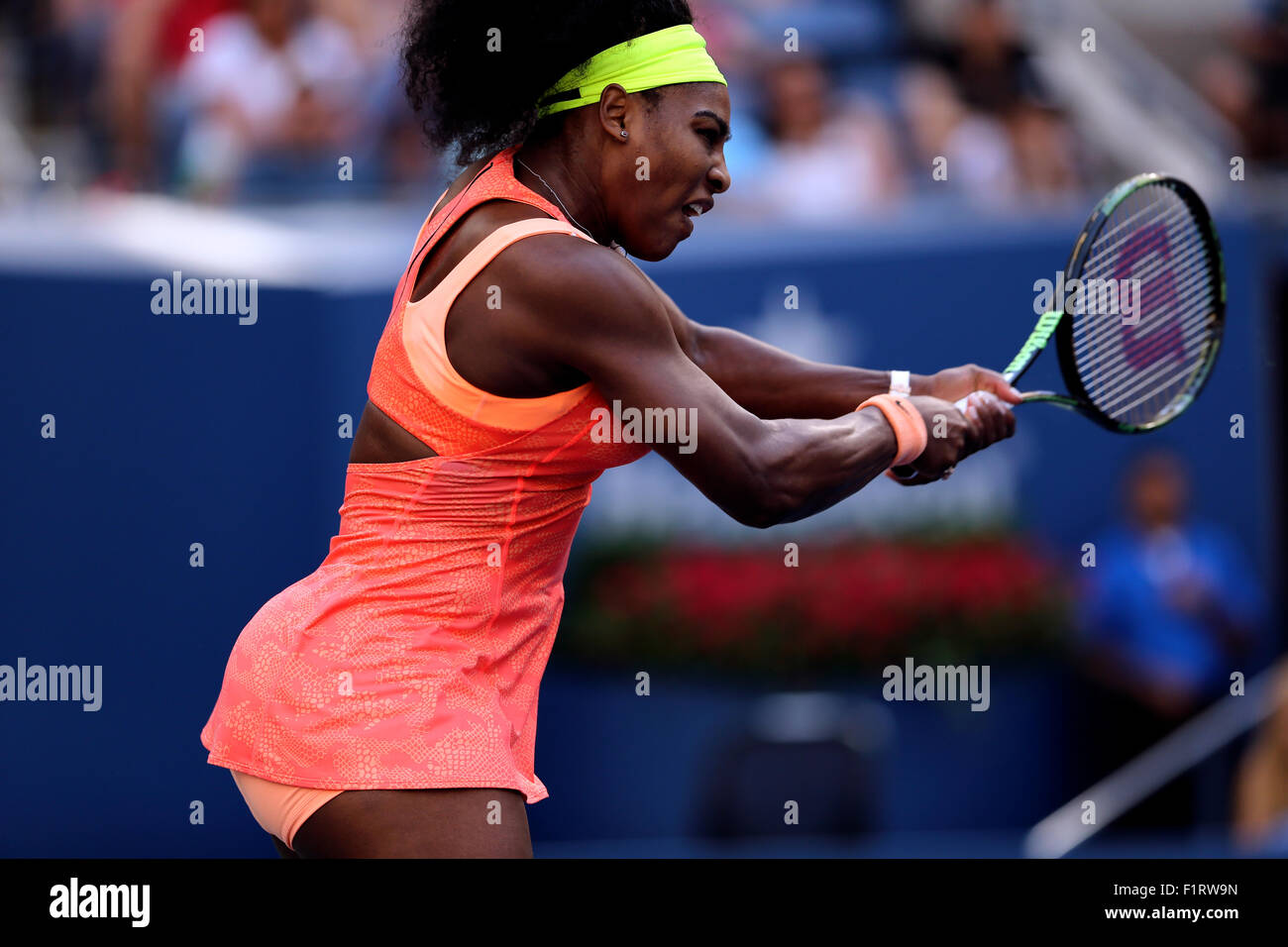 New York, USA. 6th September, 2015. Serena Williams during her fourth round match against countrywoman Madison Keys at the U.S. Open in Flushing Meadows, New York on September 6th, 2015.   Williams won the match. Credit:  Adam Stoltman/Alamy Live News Stock Photo