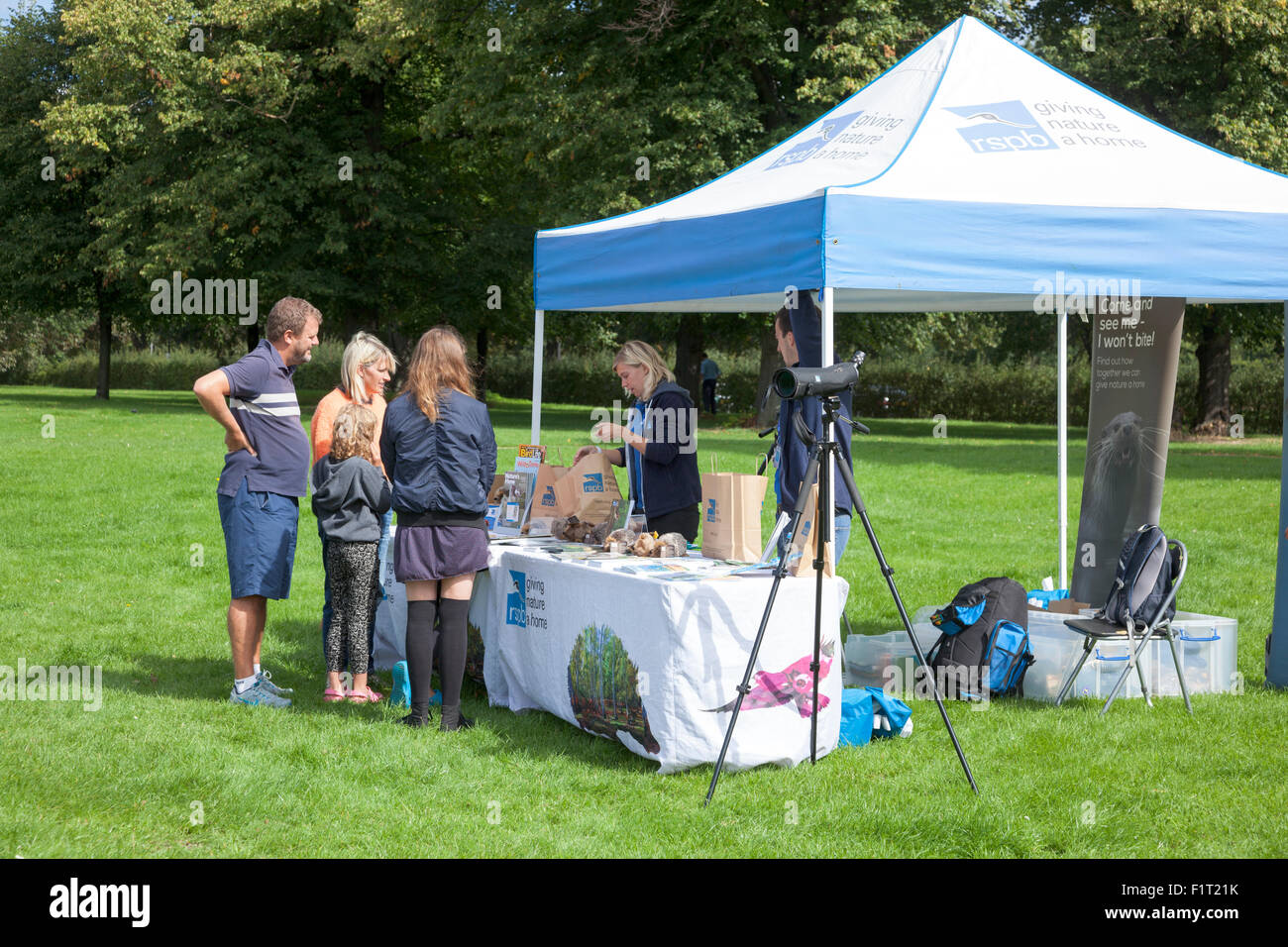 6th September 2015 - RSPB raising awareness in Hyde Park, London, UK Stock Photo