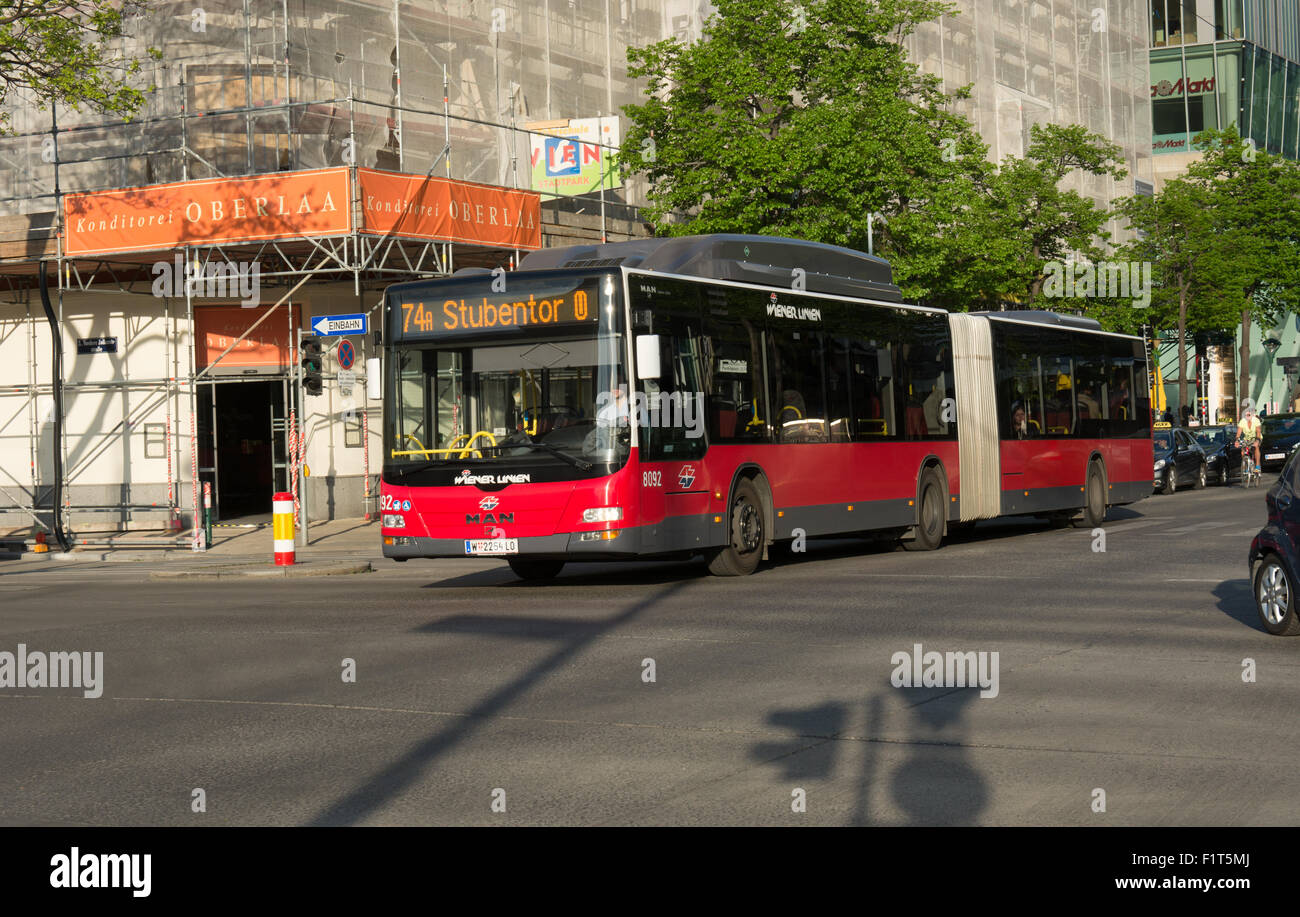 Cng Bus High Resolution Stock Photography And Images Alamy