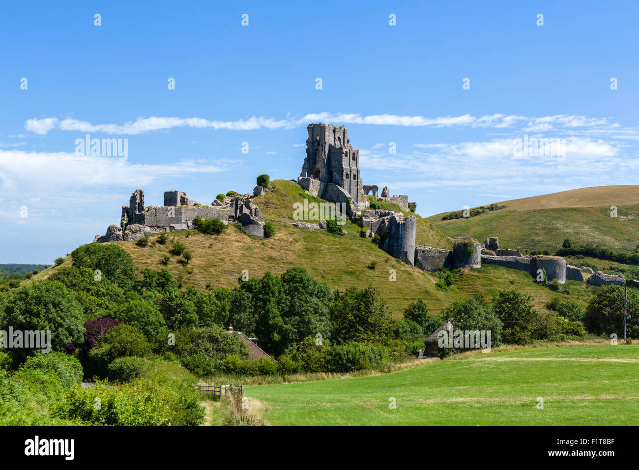 The ruins of Corfe Castle, Isle of Purbeck, Dorset, England, UK Stock Photo