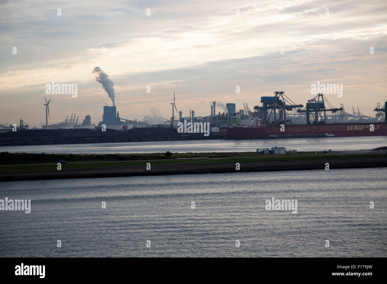 Heavy industry, Maasvlakte, Europoort, Port of Rotterdam, Hook of