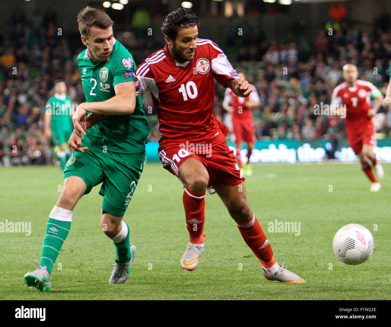 mobiili porno Threesomes