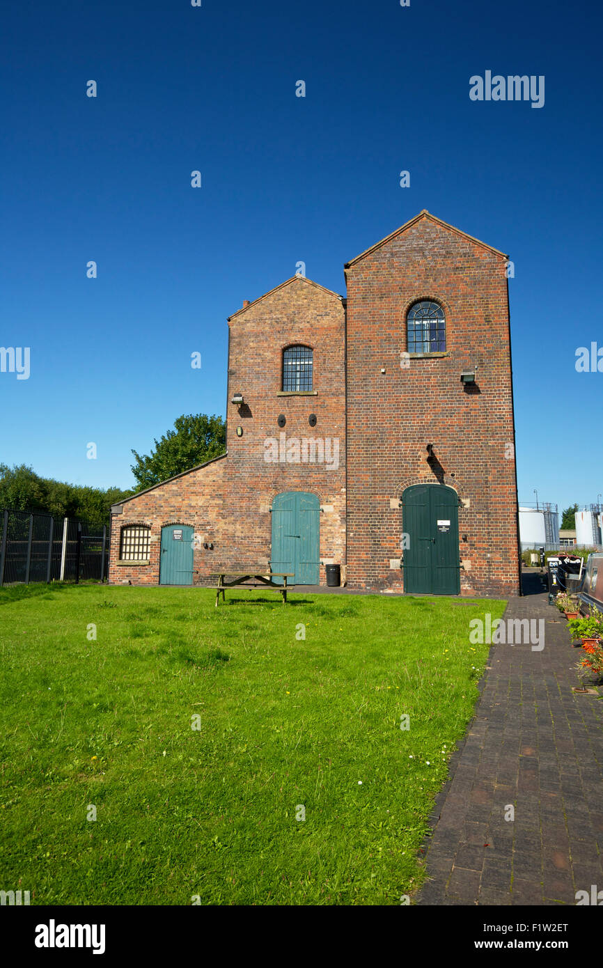 Titford Pumphouse Oldbury West Midlands England UK Stock Photo Alamy