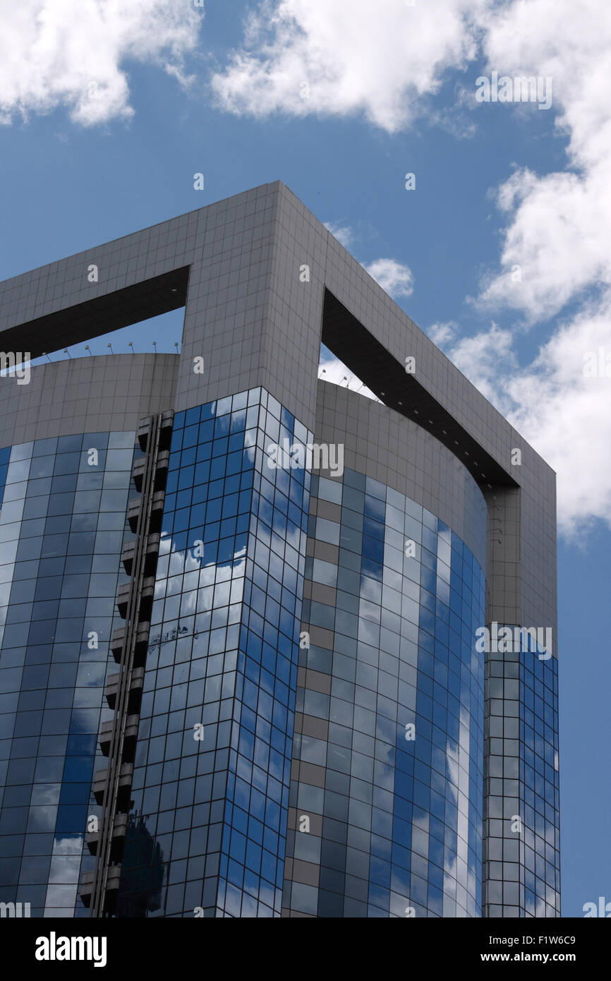 Office building mirrors sky and clouds Stock Photo - Alamy