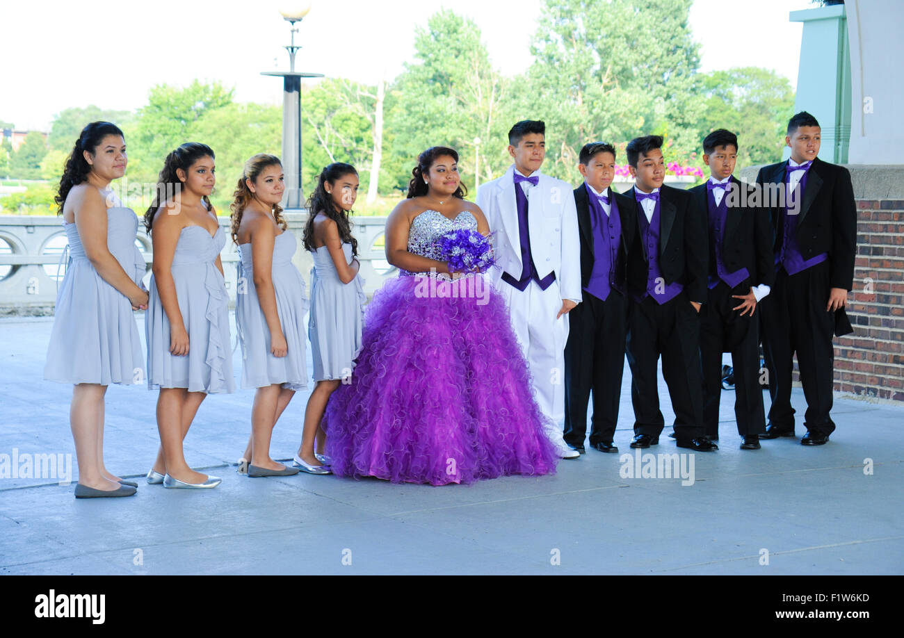 Quinceañera photos being taken of 15 year old Chicago Mexican girl in Humboldt Park, Chicago, Illinois. Stock Photo