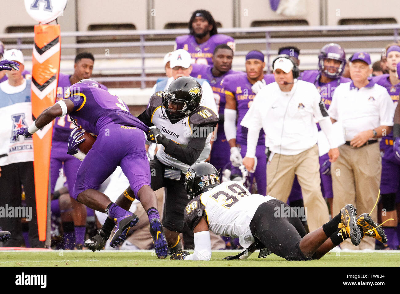 September 05, 2015: East Carolina Pirates running back Anthony Scott (3)  during the NCAA Football game between the Towson Tigers and the East  Carolina Pirates at Dowdy-Ficklen Stadium in Greenville, North Carolina. (