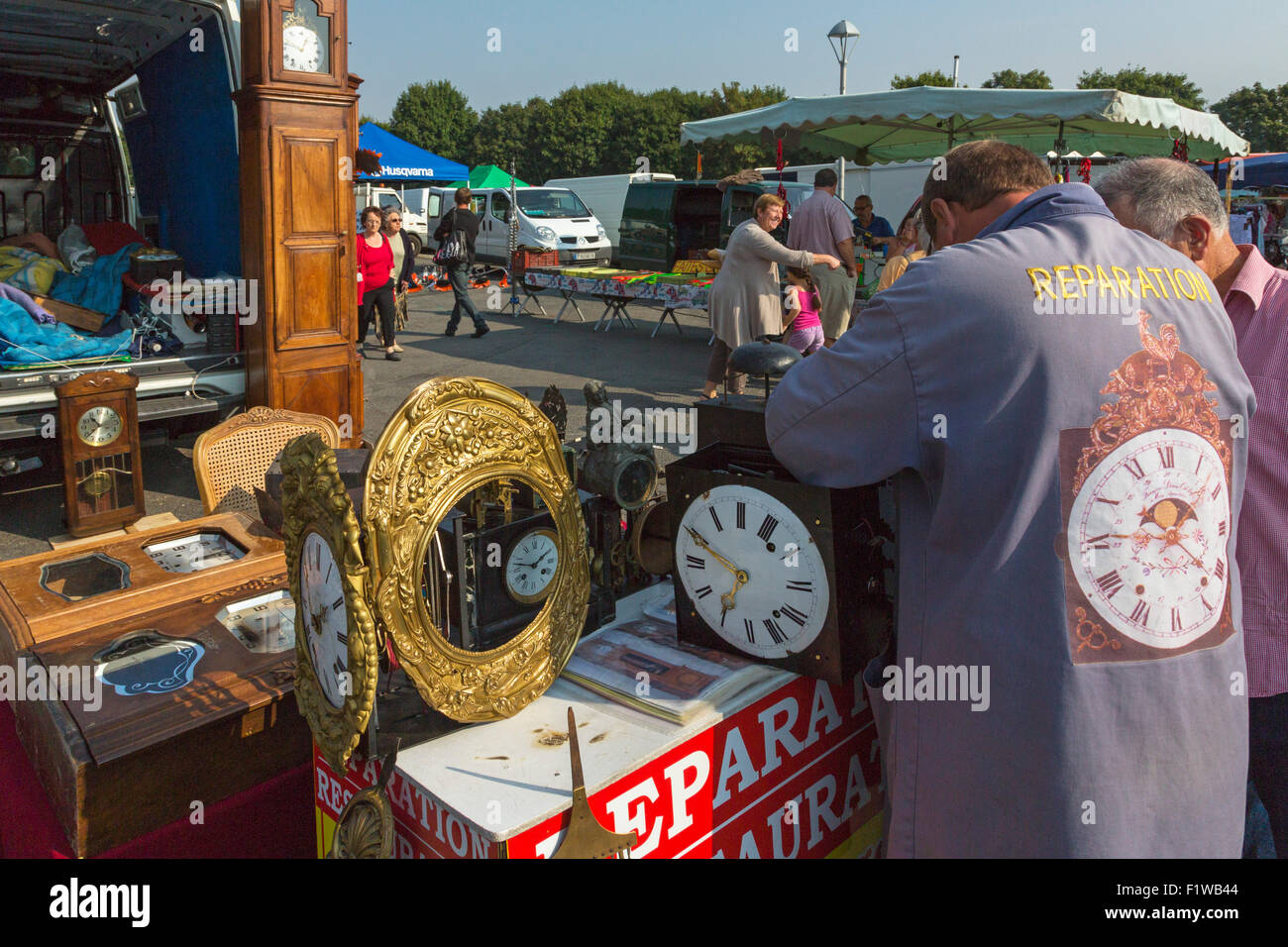 Monthly livestock market at Rouillac, Charente Maritime, south west