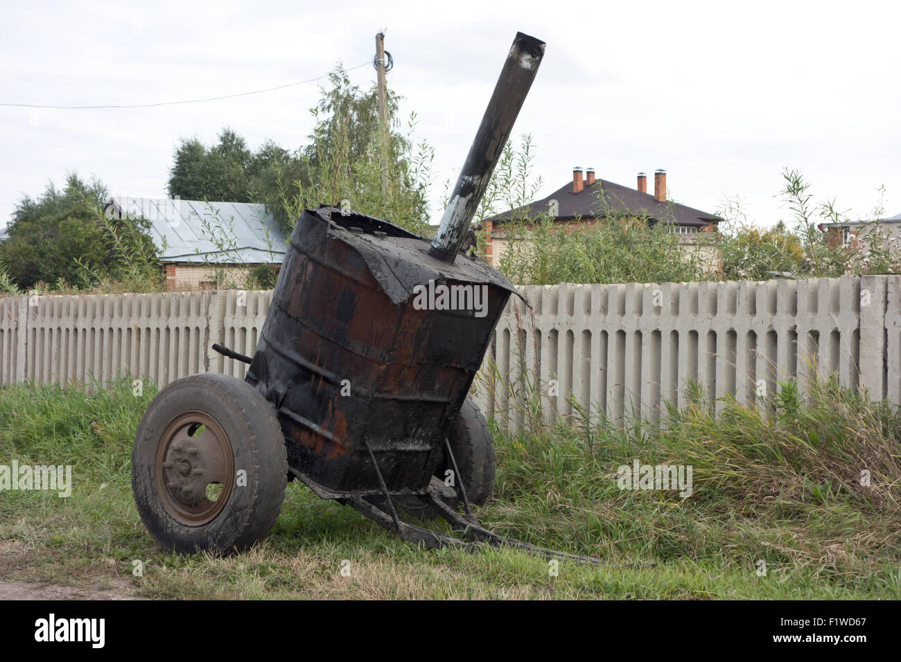 roofing tar trailer on a grass Stock Photo Alamy
