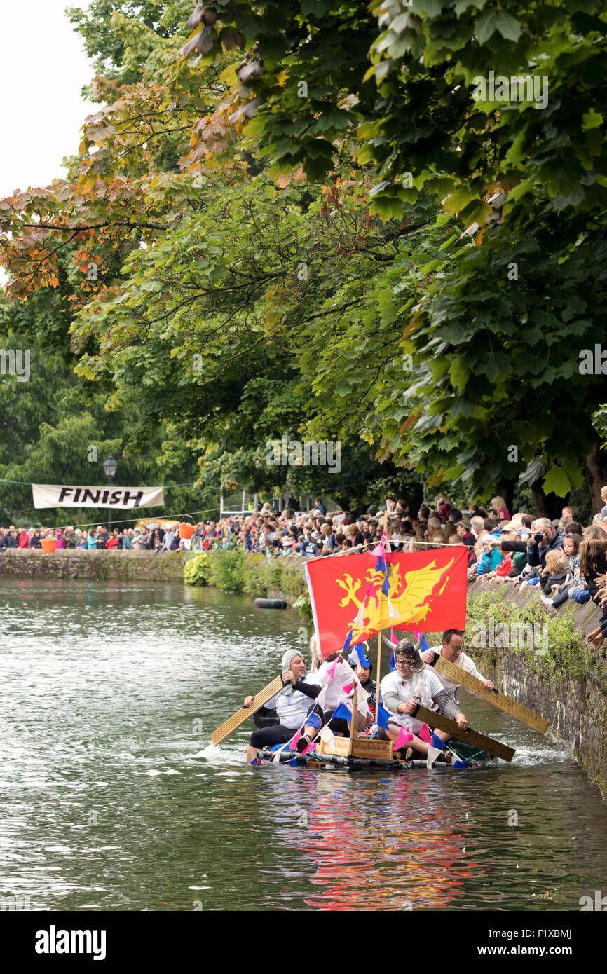 Wells moat boat race, held in the moat of the Bishops Palace on every August Bank Holiday Monday, Wells, Somerset England UK Stock Photo