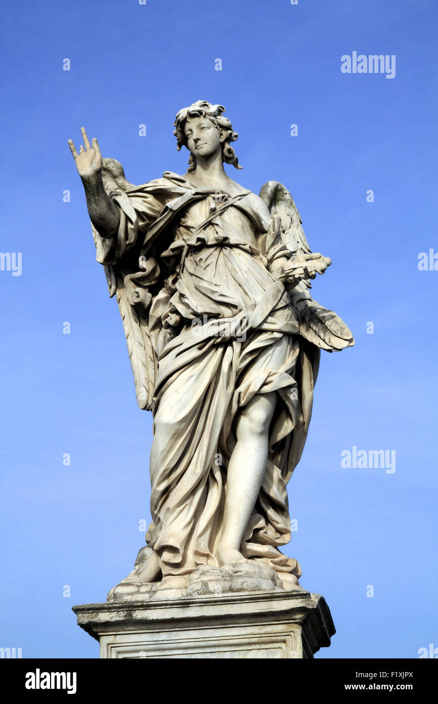 Rome italy statues hires stock photography and images Alamy