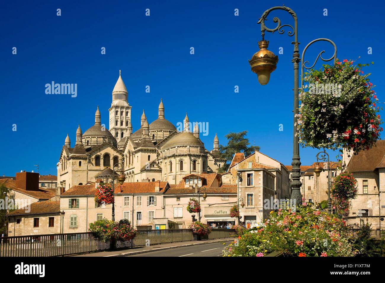 France, Dordogne, Perigord Blanc, Perigueux, Saint Front Byzantine ...