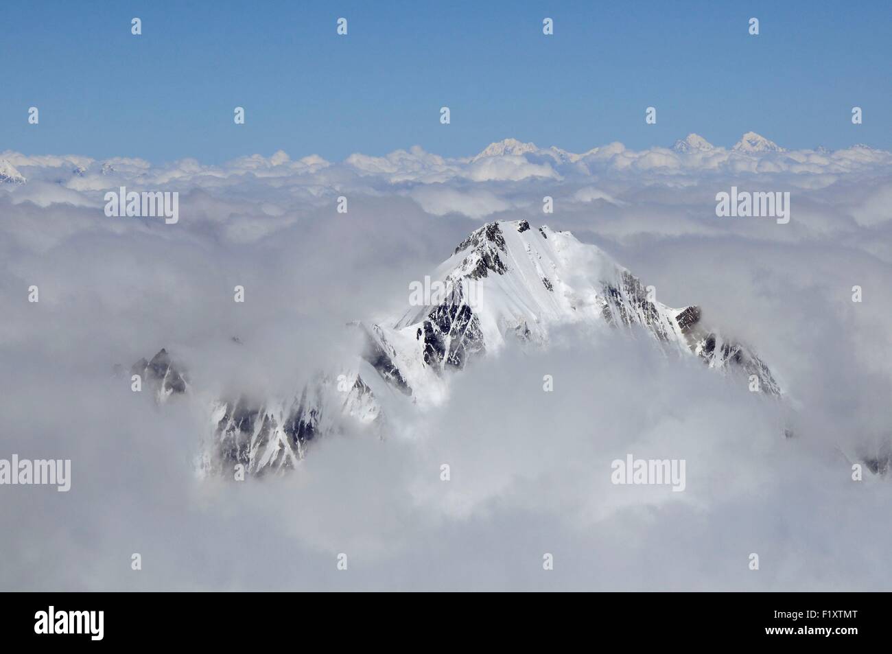 Georgia, Greater Caucasus, Mtskheta-Mtianeti, Mount Kazbek, view from Mount Kazbek summit at 5047m, Mount Elbrus in the background Stock Photo