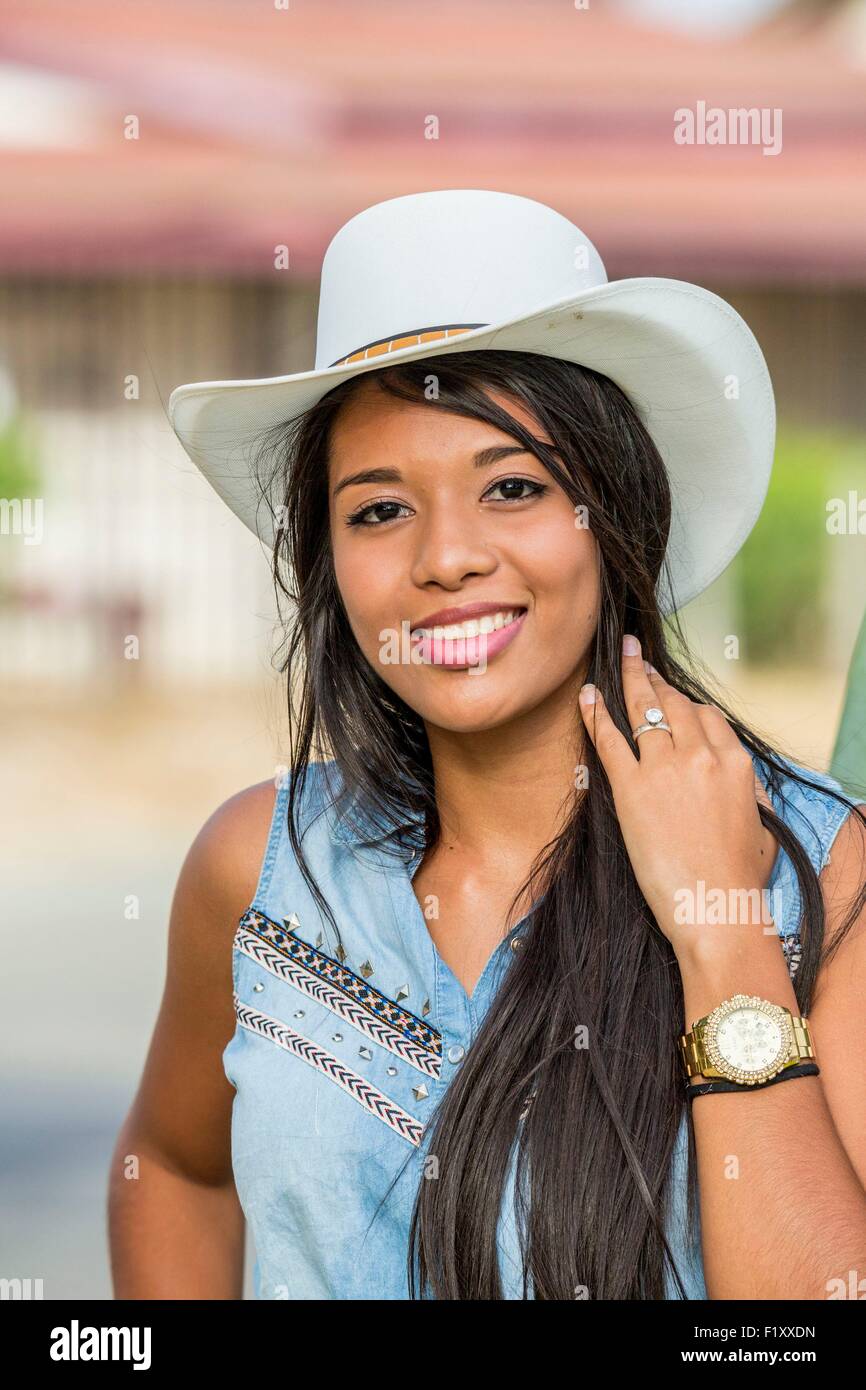 Costa Rica, Guanacaste province, Nicoya Peninsula, young beautiful girl  Stock Photo - Alamy