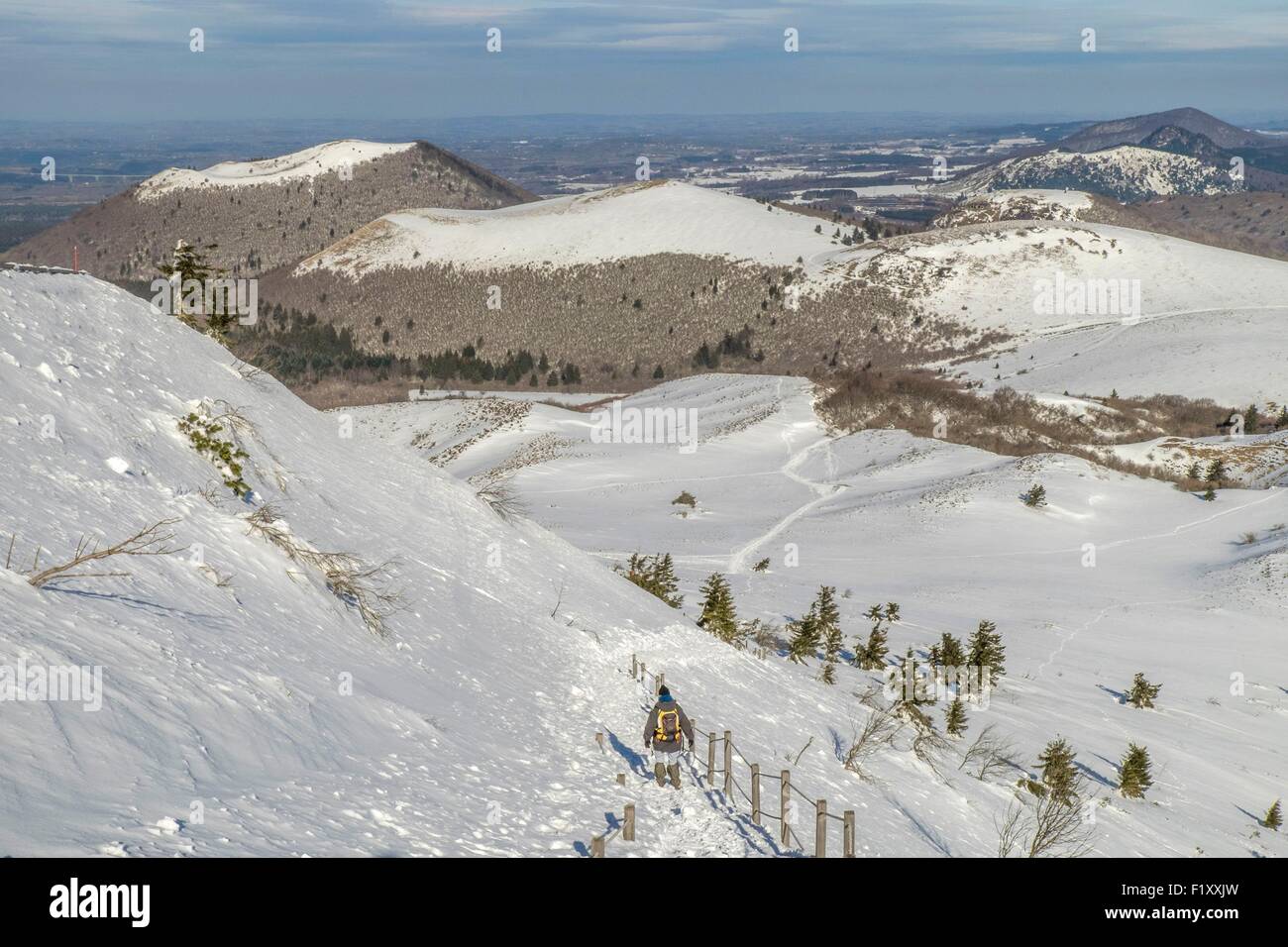 France, Puy de Dome, chaine des Puys, GrandSuchet and Pariou volcanoes