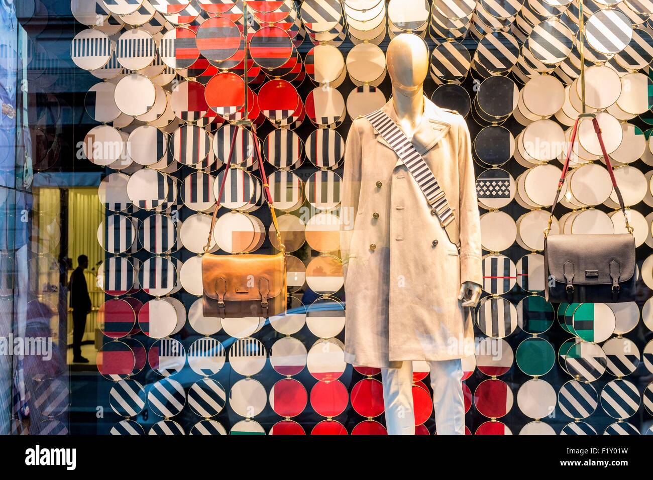 Italy, Lombardy, Milan, Fashion Quadrilateral, Via Monte Napoleone, front of the shop of the Gucci brand Stock Photo