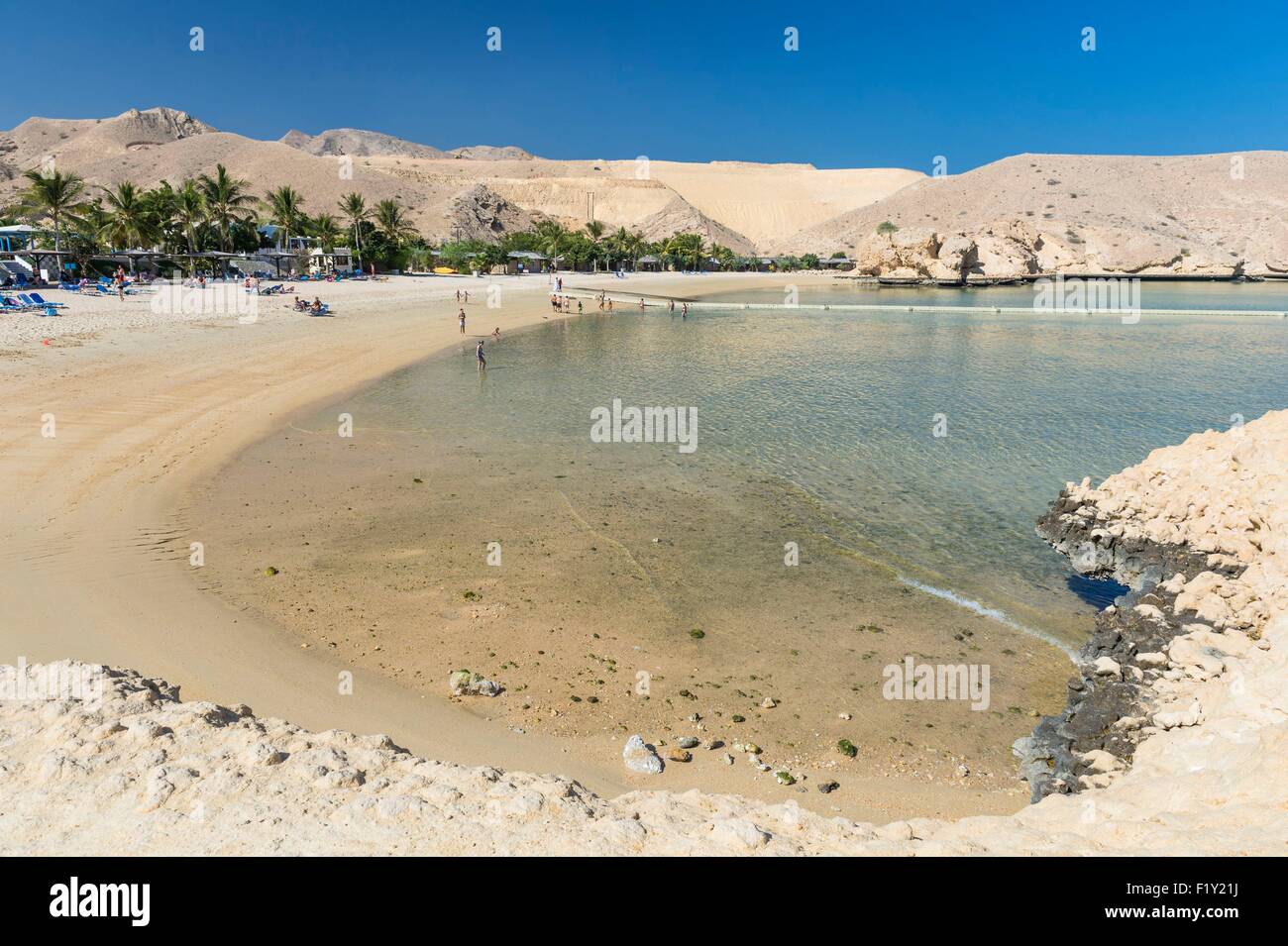 Sultanate of Oman, gouvernorate of Mascate, Bandar Jissah, the beach of the Oman Dive Centre Stock Photo