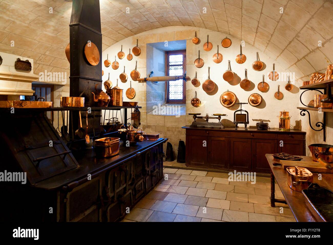 France, Indre et Loire, Chenonceau Castle, kitchens Stock Photo Alamy