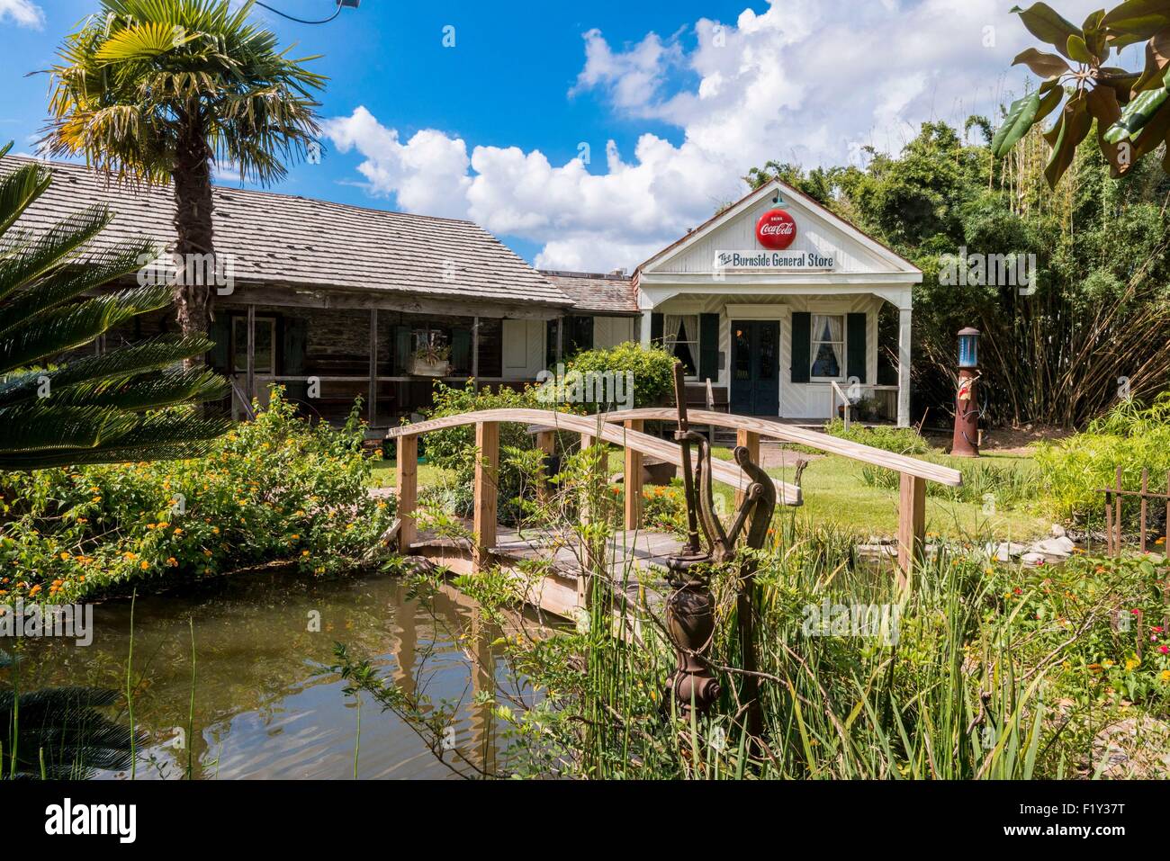 United States, Louisiana, Burnside, the Cabin restaurant is unique, it