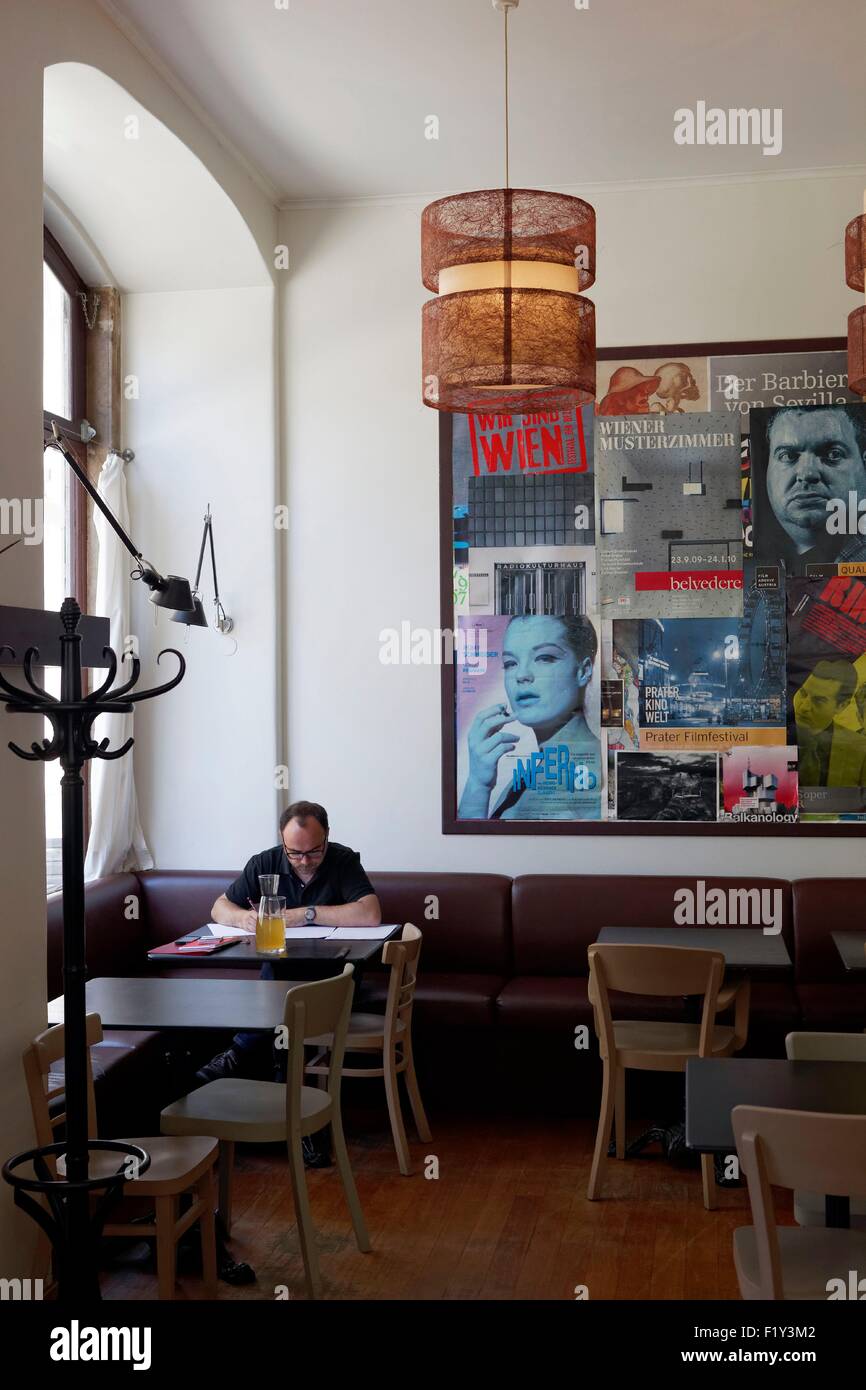 Portugal, Lisbon, Baixa, Viennese cafe style restaurant Kaffehaus Stock Photo