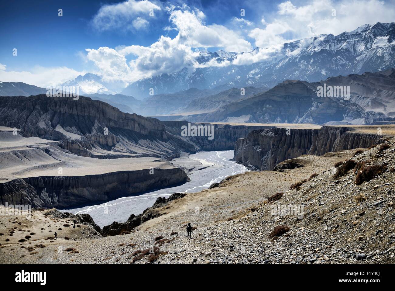Nepal, Gandaki zone, Upper Mustang (near the border with Tibet), canyon and river near Tangge Stock Photo