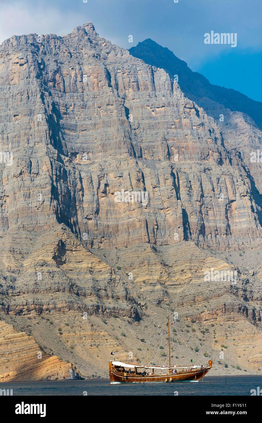 Fjords in oman hi-res stock photography and images - Alamy