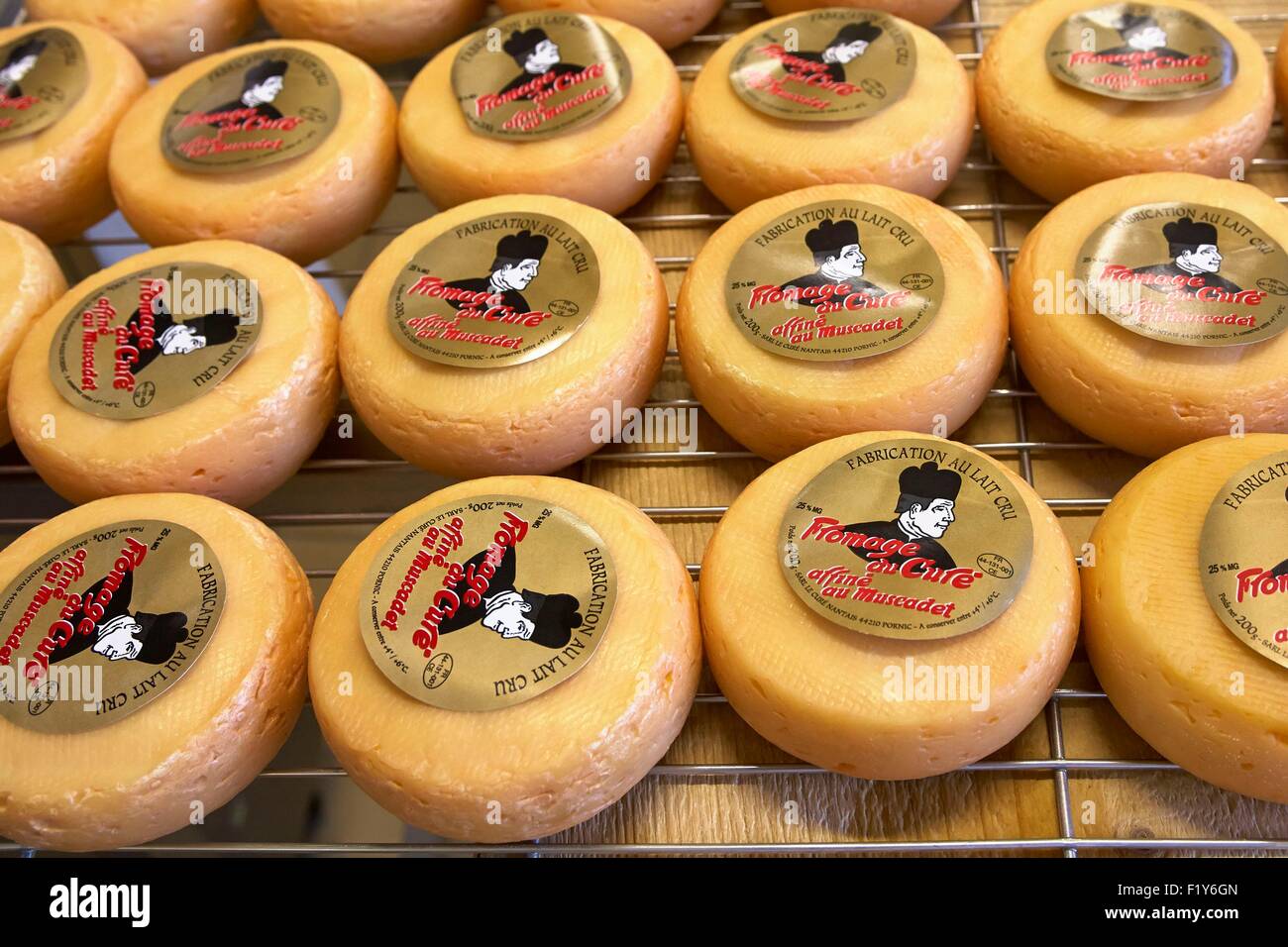 France, Loire Atlantique, Pornic, Cure Nantais cheese factory, Cure