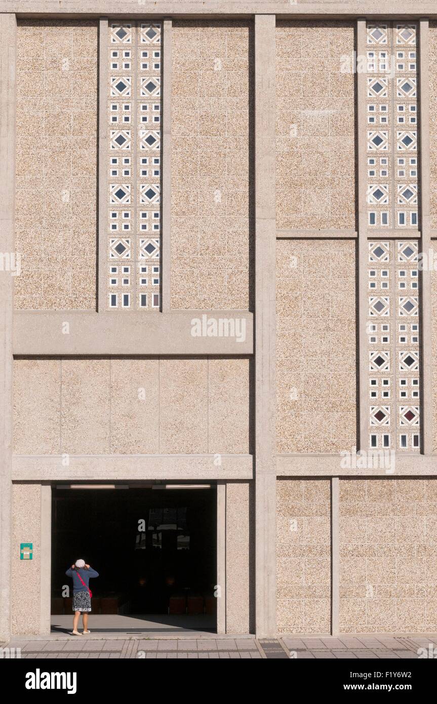 France, Seine Maritime, Le Havre, city center rebuilt by architect Auguste Perret listed as World Heritage by UNESCO, Saint Joseph's church, ornamental detail around the entrance Stock Photo