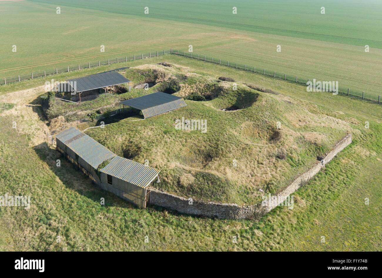 France, Calvados, Fontenay le Marmion, Tumulus de la Hogue, Neolithic mound sheltering twelve France, Calvados, Fontenay le Marmion, Tumulus de la Hogue, Neolithic mound sheltering twelve