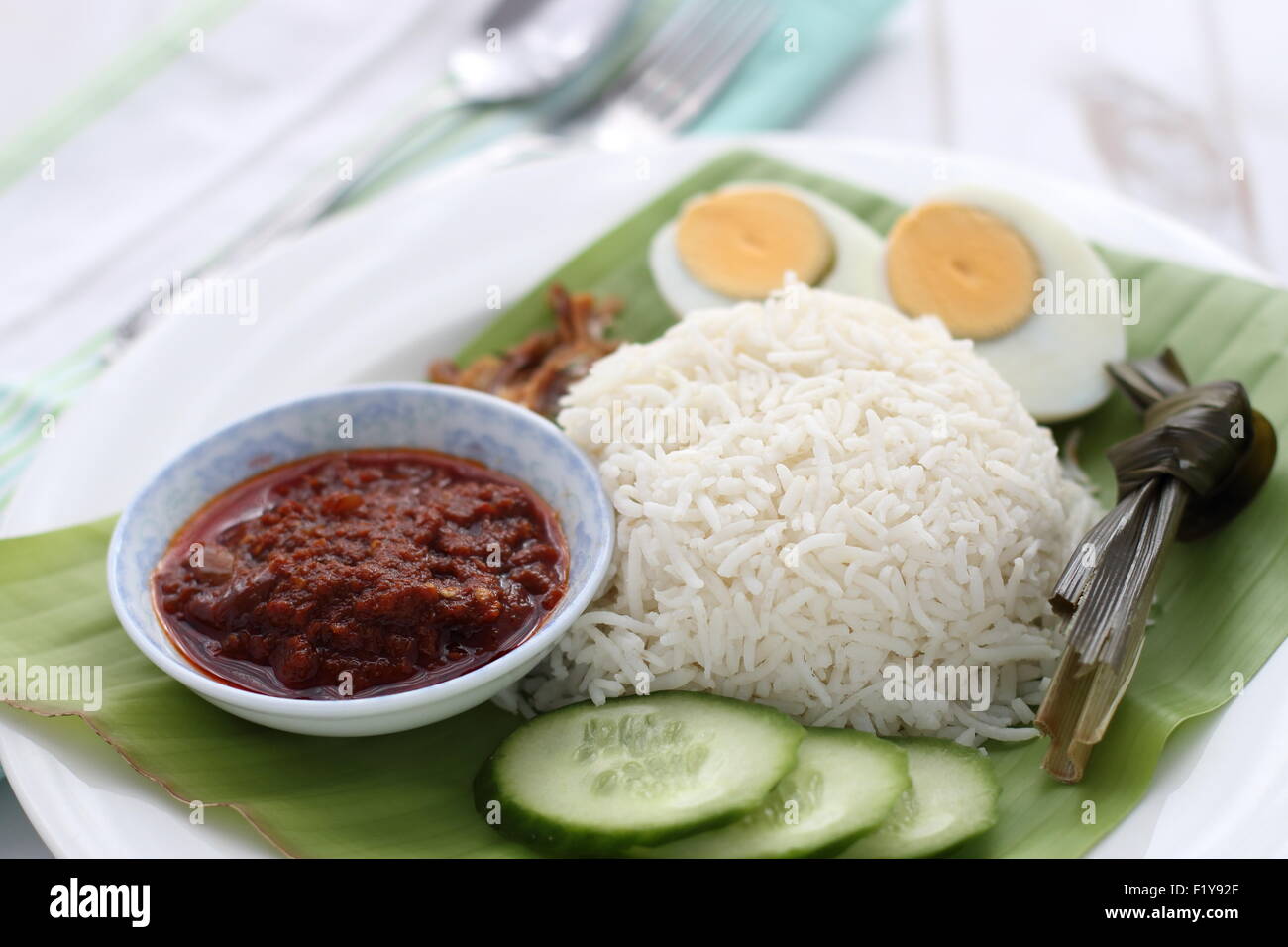 Nasi Lemak Banana Leaf Hi Res Stock Photography And Images Alamy