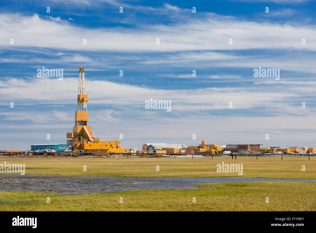 Alaska drilling oil rig industry prudhoe bay hires stock photography and images Alamy