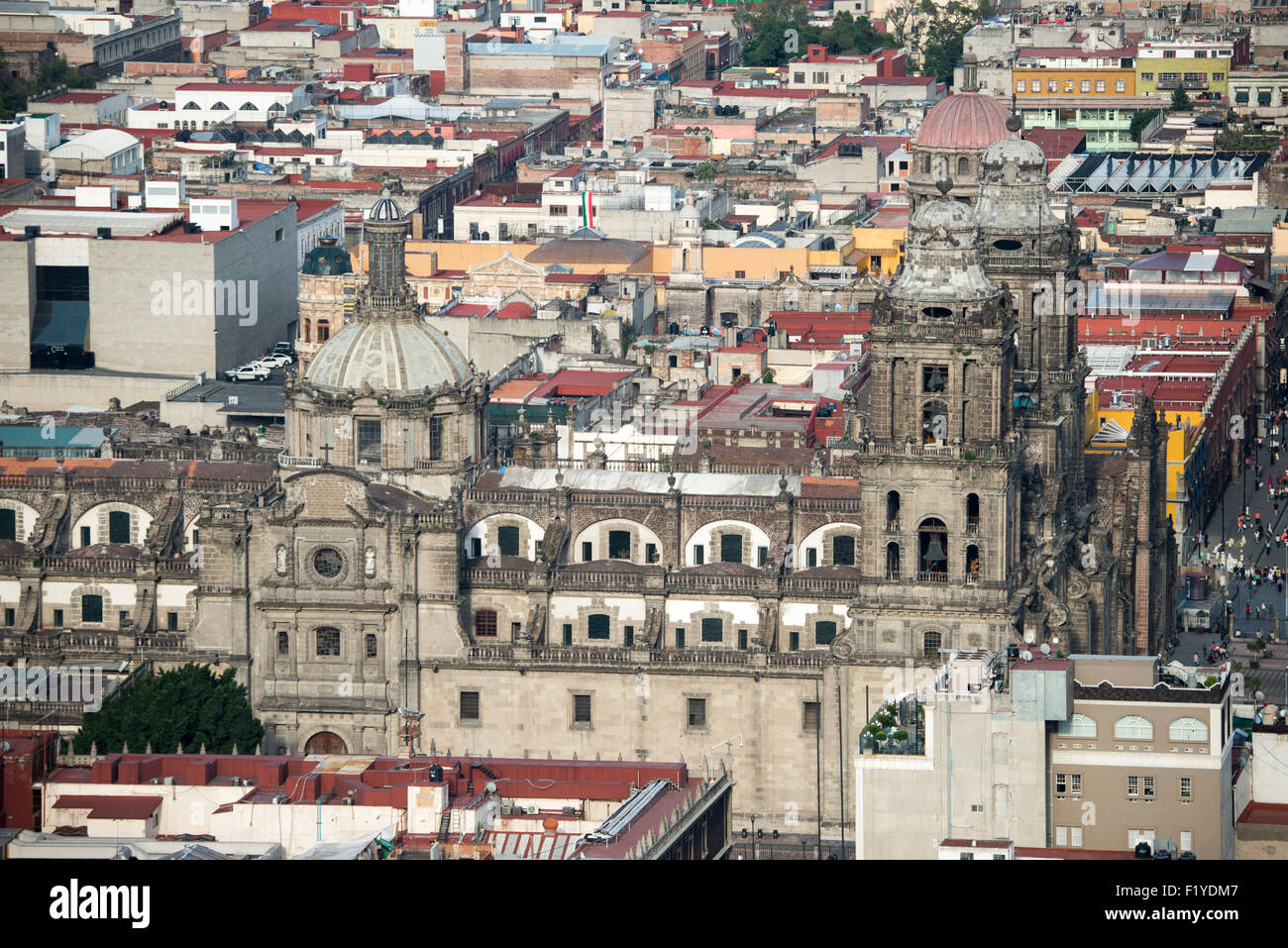 Tallest skyscraper mexico hi-res stock photography and images - Alamy