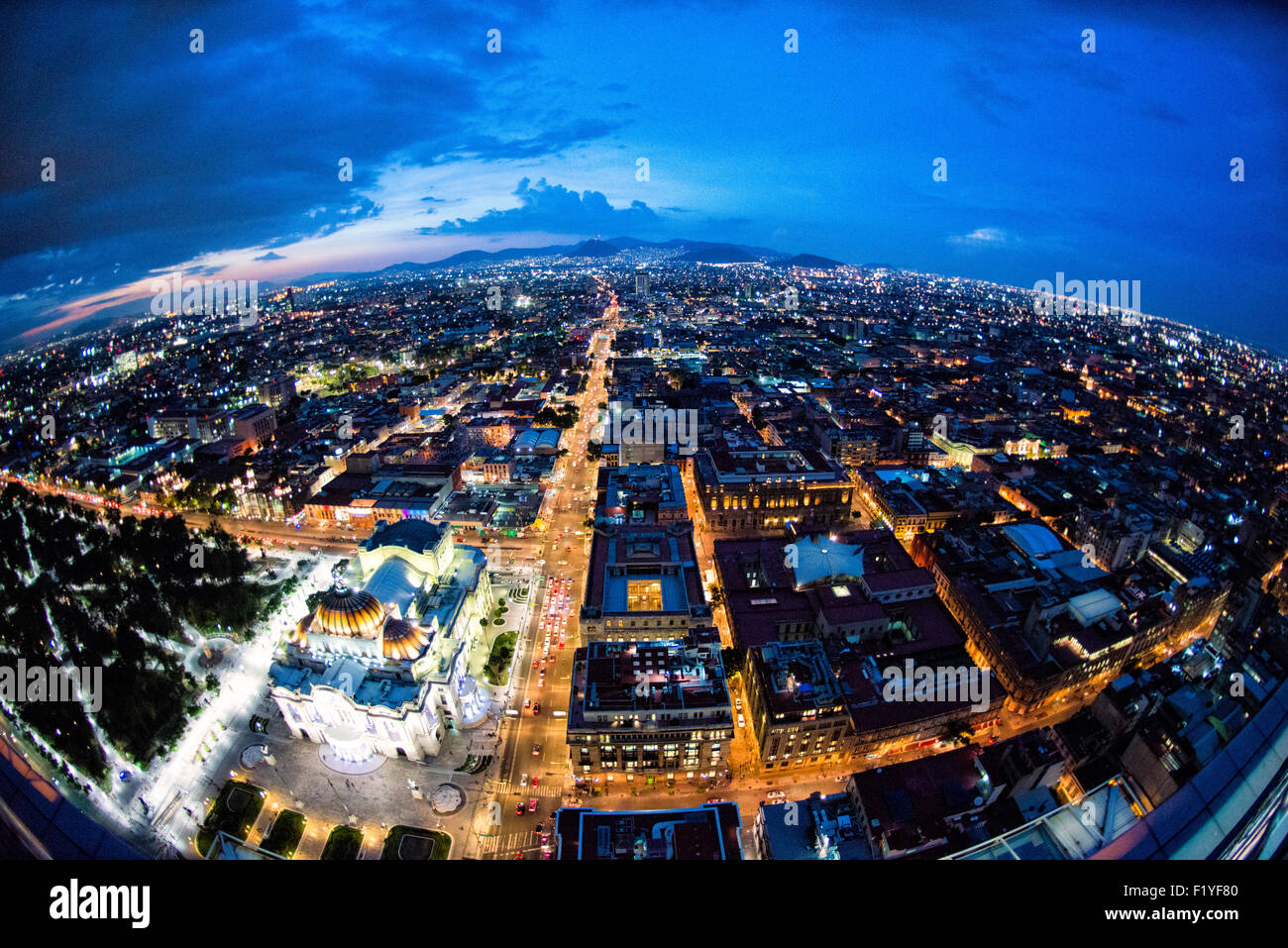 Torre Latinoamericana High Resolution Stock Photography and Images - Alamy
