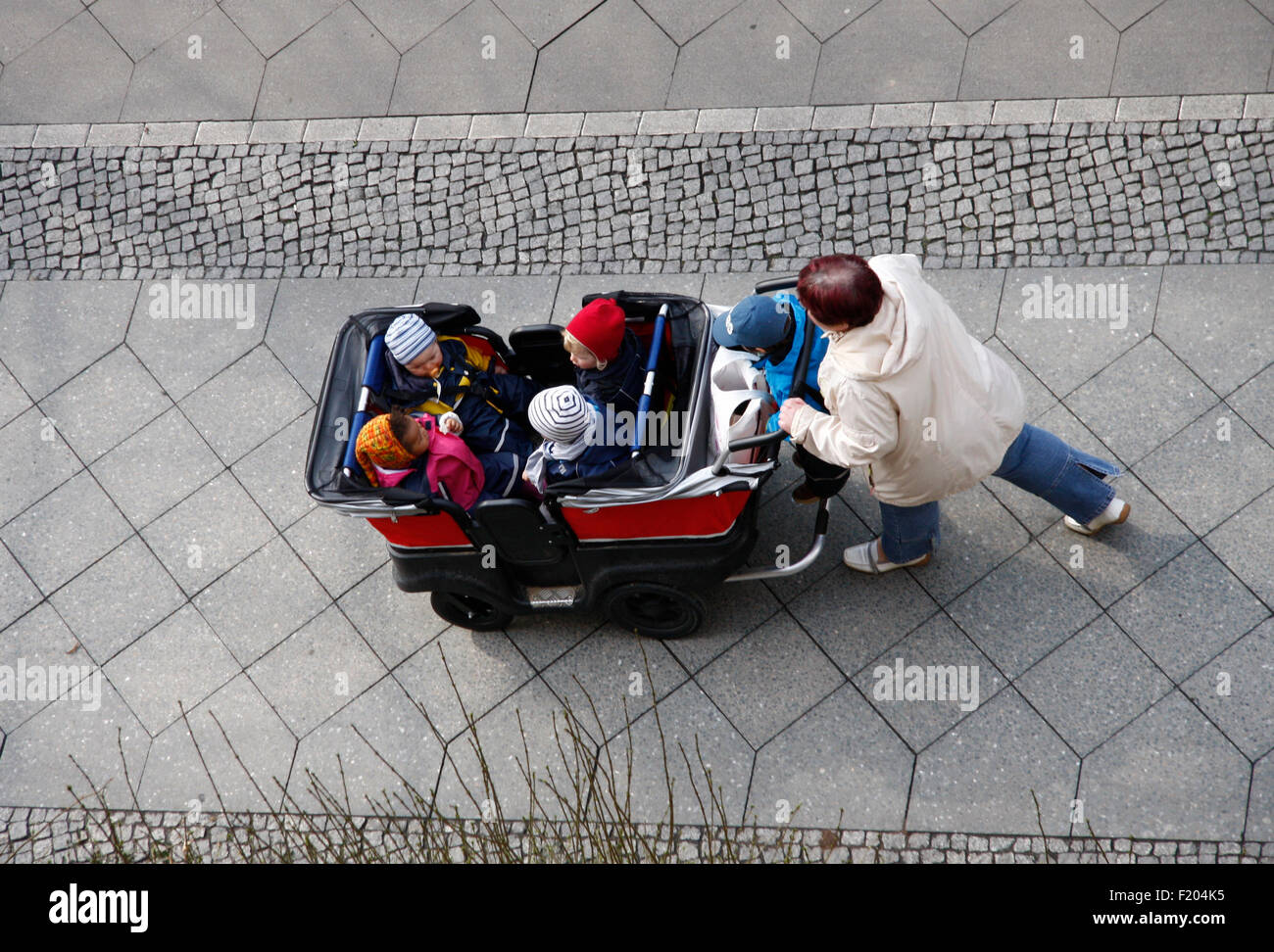 einsitzer kinderwagen Croozer Vaaya Einsitzer gebraucht main image 0