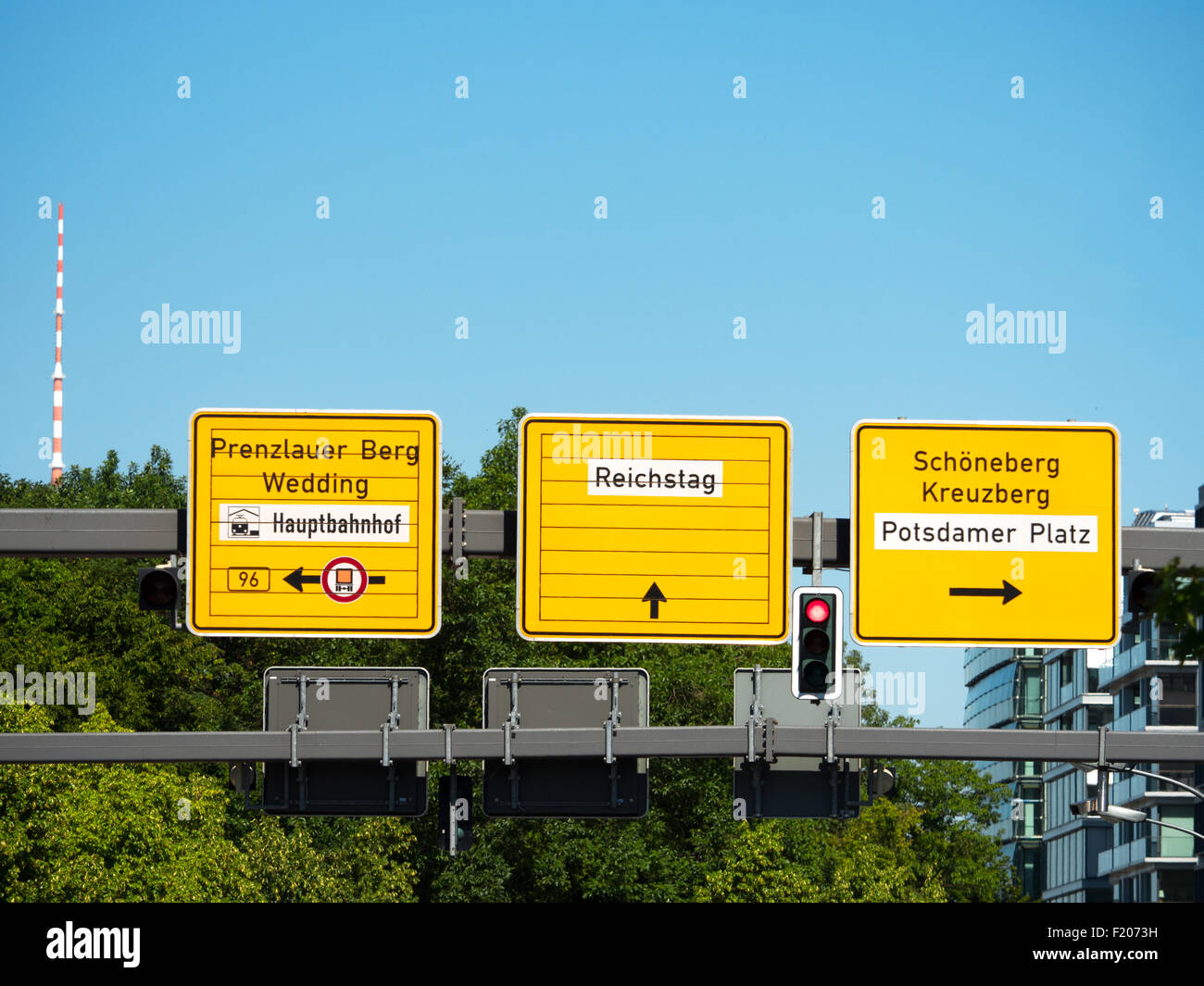 Strassenschilder hi-res stock photography and images - Alamy