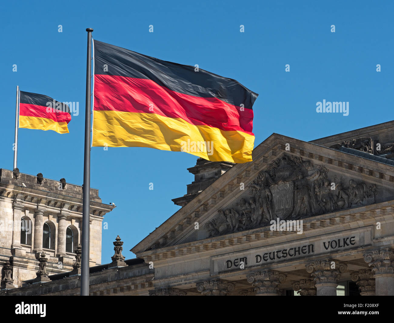 Deutschlandfahne am Reichstag Stock Photo