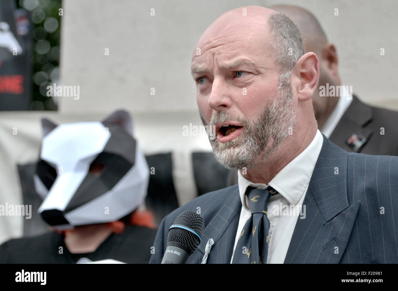 Peter Martin, Chairman of the Badger Trust, speaking at the Protest Against the Failing Badger Cull Policy, Westminster, 8th Sep Stock Photo