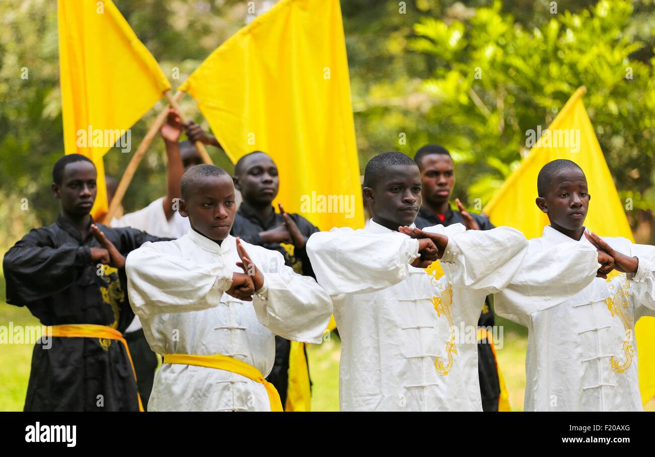 Nairobi, Kenya. 8th Sep, 2015. Kenyan students have a class of Chinese