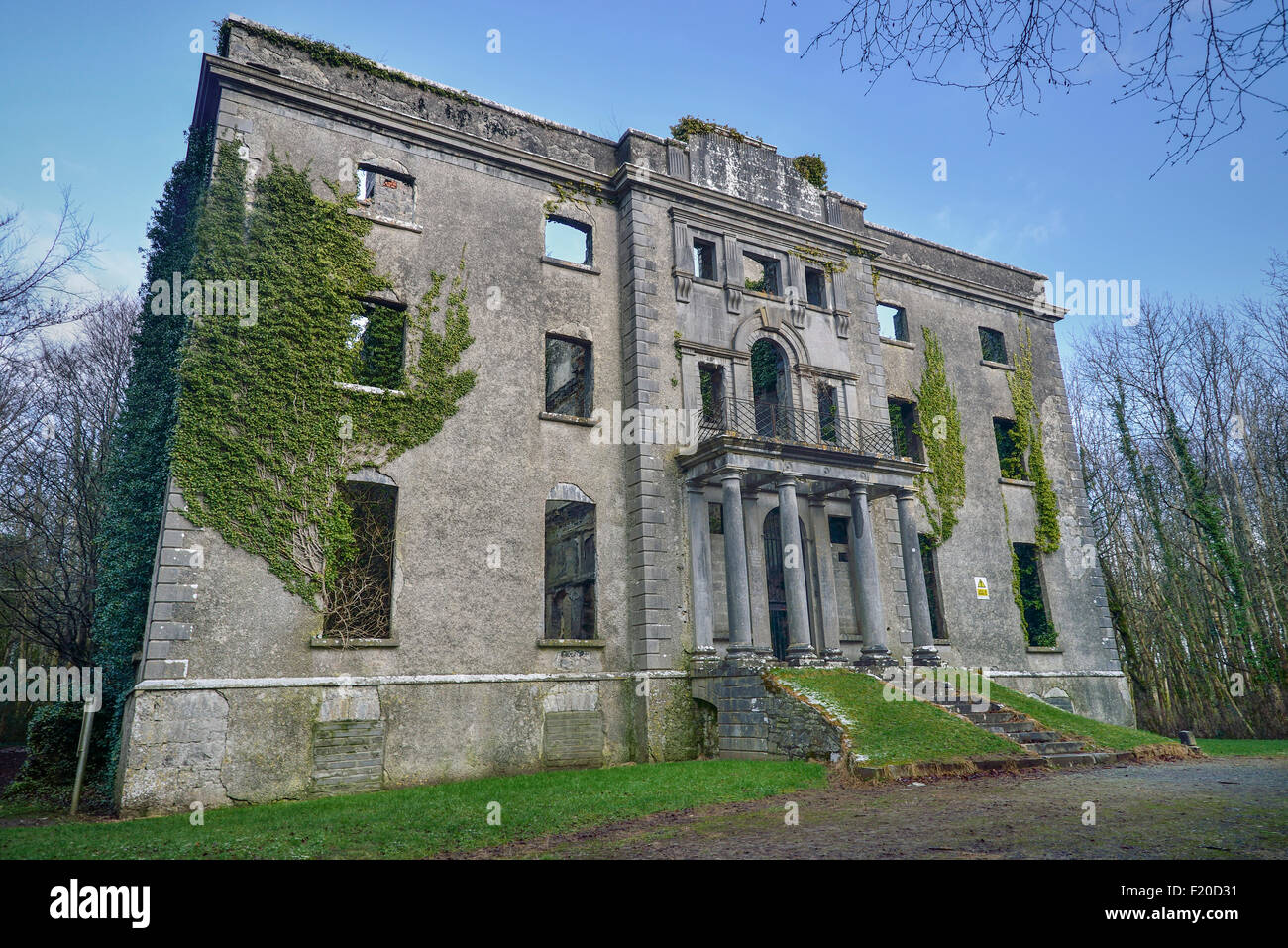 Ireland, County Mayo, Moore Hall, the ruins of the former Moore family home on the shores of Lough Carra. Stock Photo