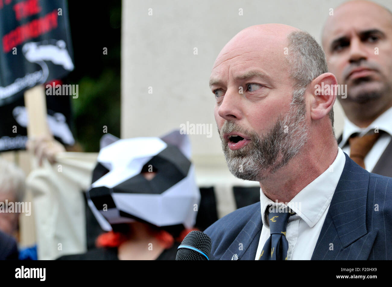 Peter Martin, Chairman of the Badger Trust, speaking at the Protest Against the Failing Badger Cull Policy, Westminster, 2015 Stock Photo