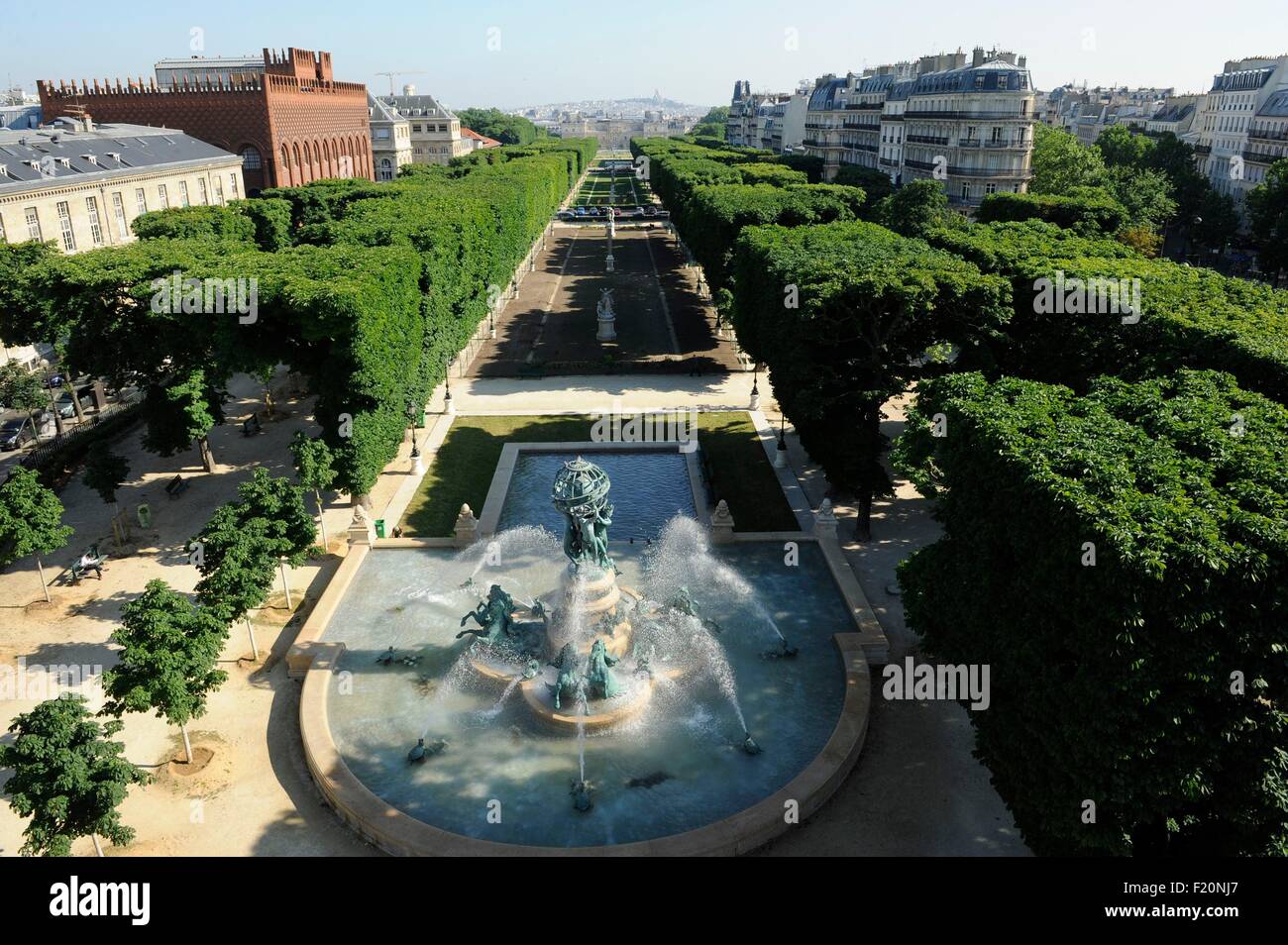 France, Paris, Observatory fountain or fountain des quate parties de monde, In the backward, the Senate and the Luxembourg Gardens (aerial view) Stock Photo