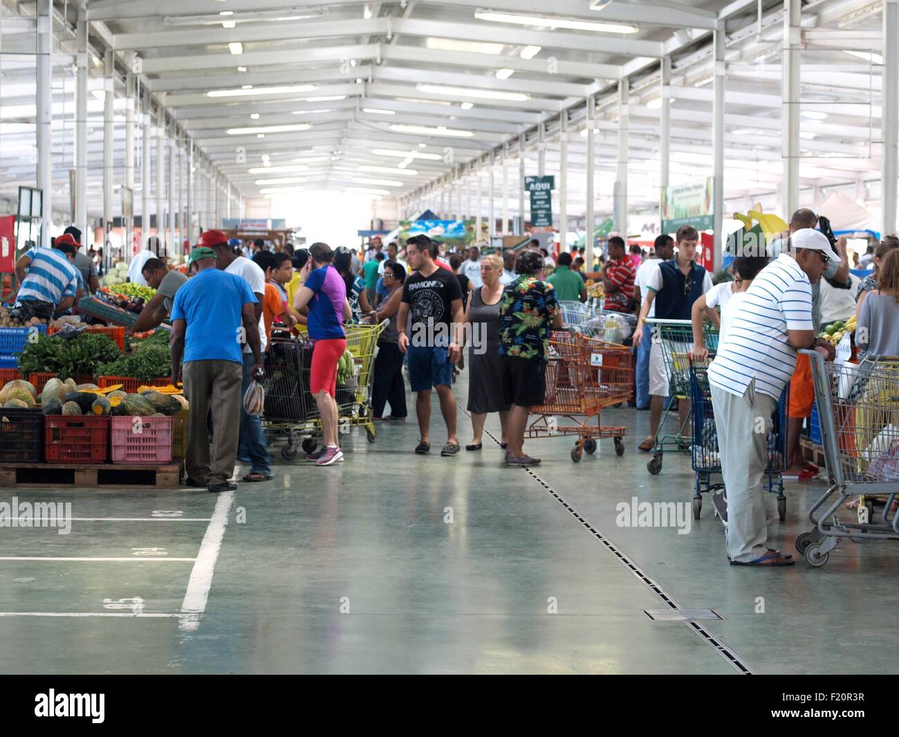 Santo domingo market hires stock photography and images Alamy